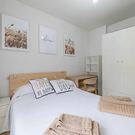 Atico Vinas Apartment