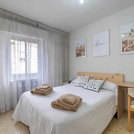 Atico Vinas Apartment *